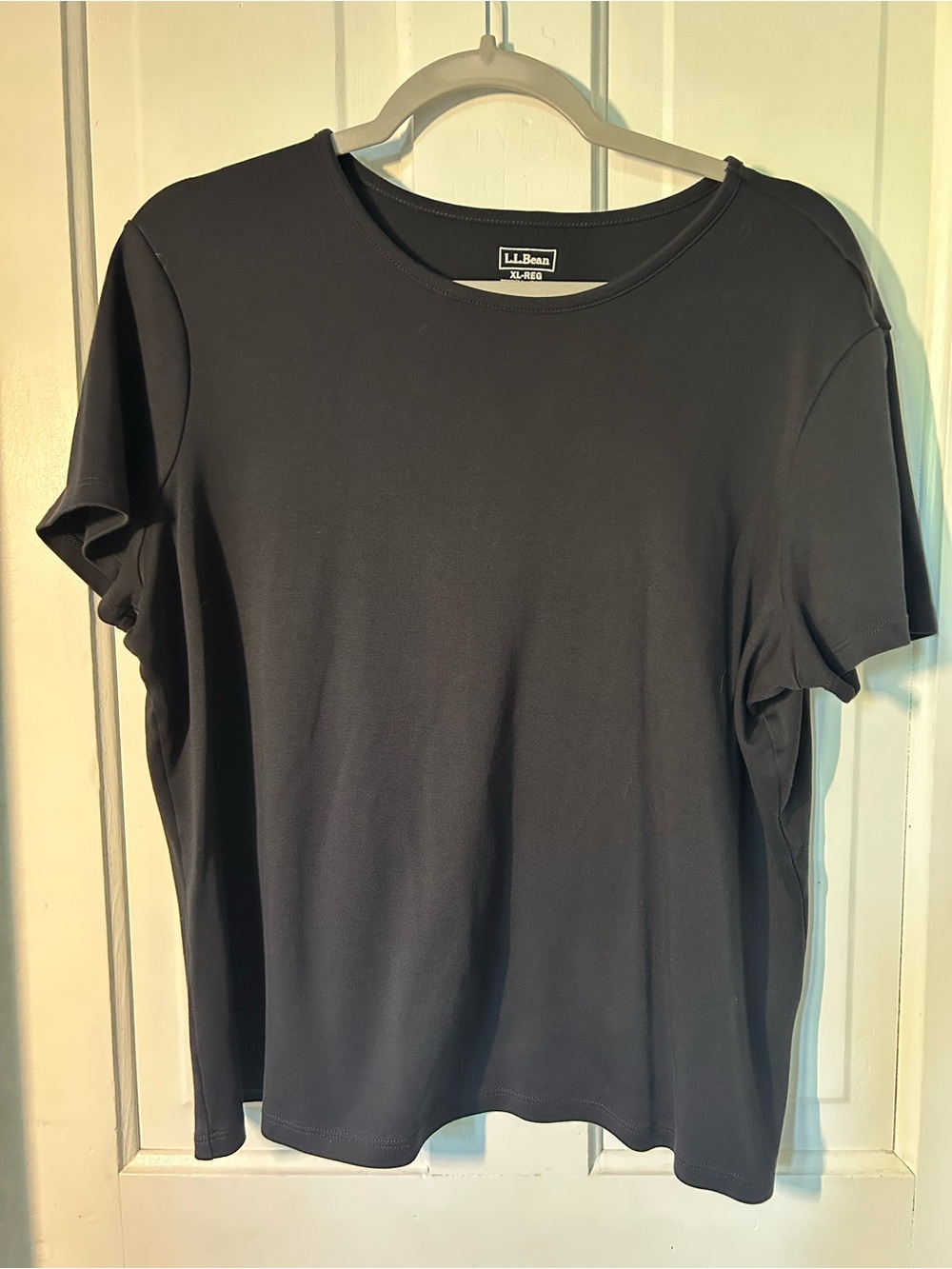 L.L. Bean Women's Black Short Sleeve Crewneck Tee